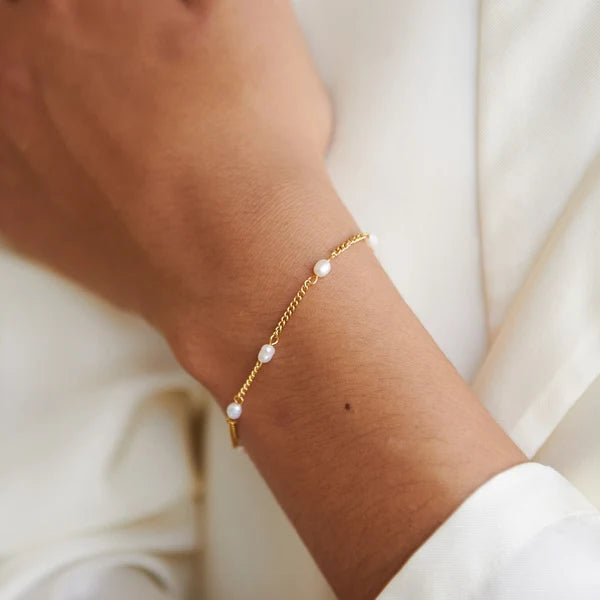 Pearls Bracelets