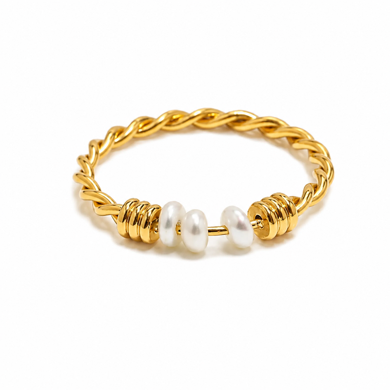 Nerina Pearl Ring