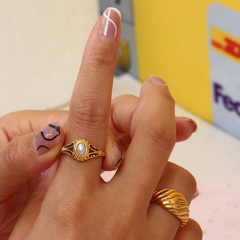 Calypso Pearl Ring