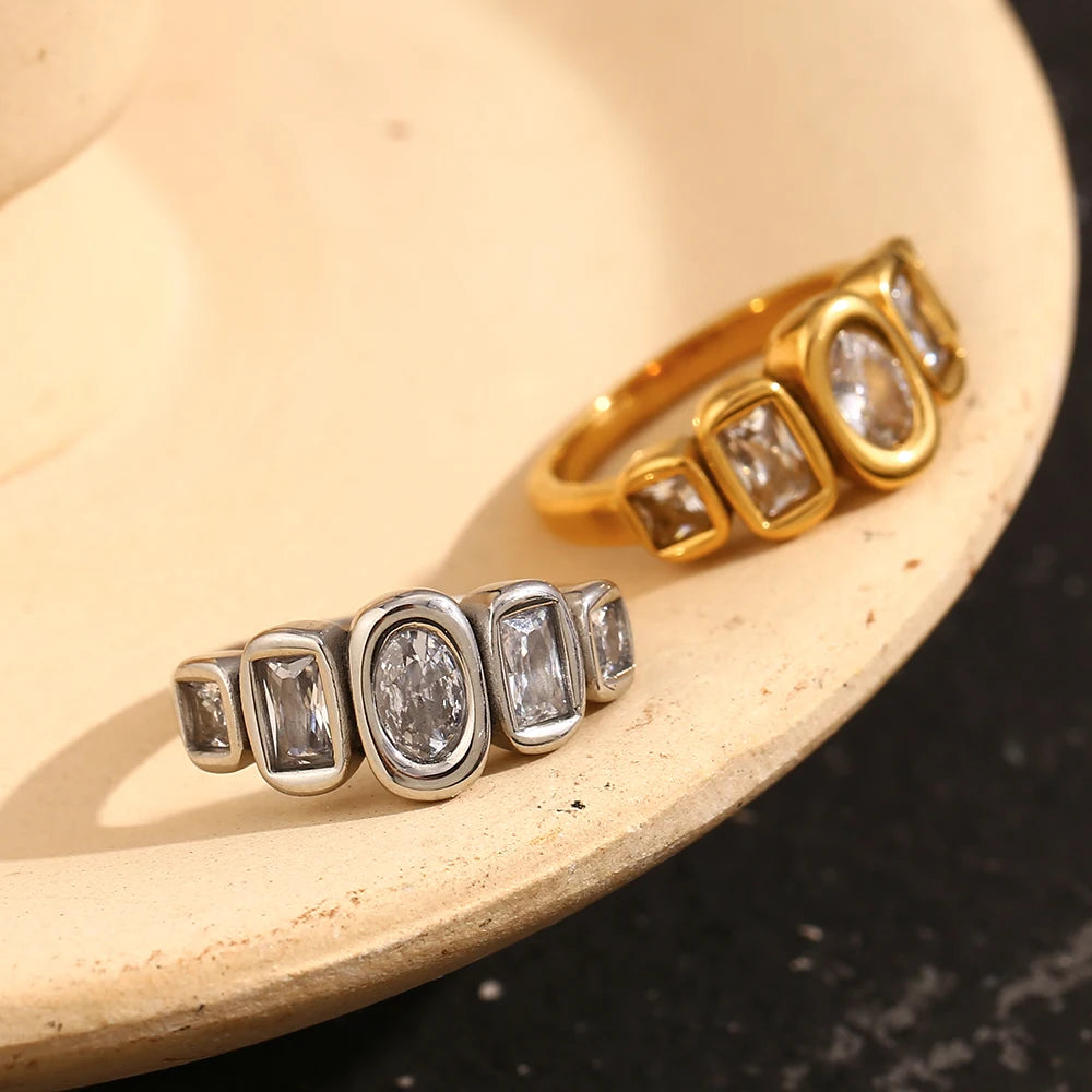 Aurelia Ring