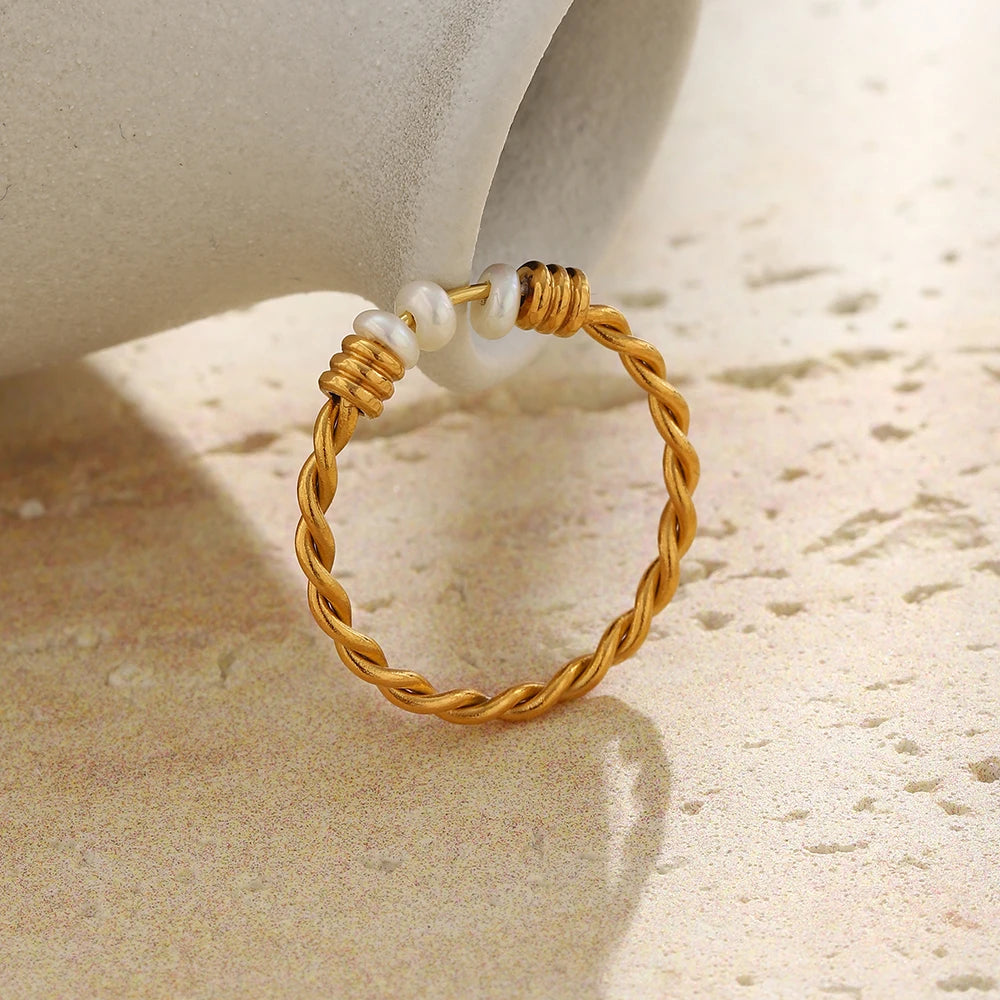 Nerina Pearl Ring