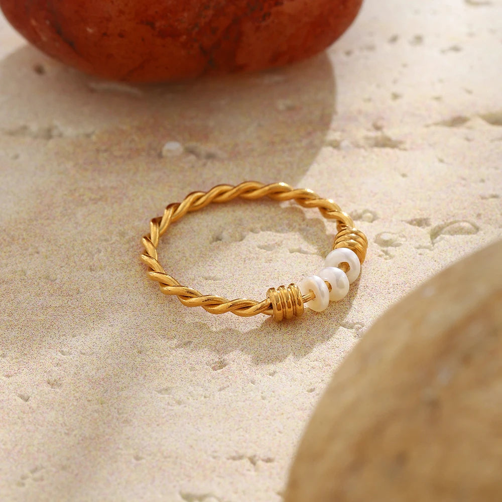 Nerina Pearl Ring
