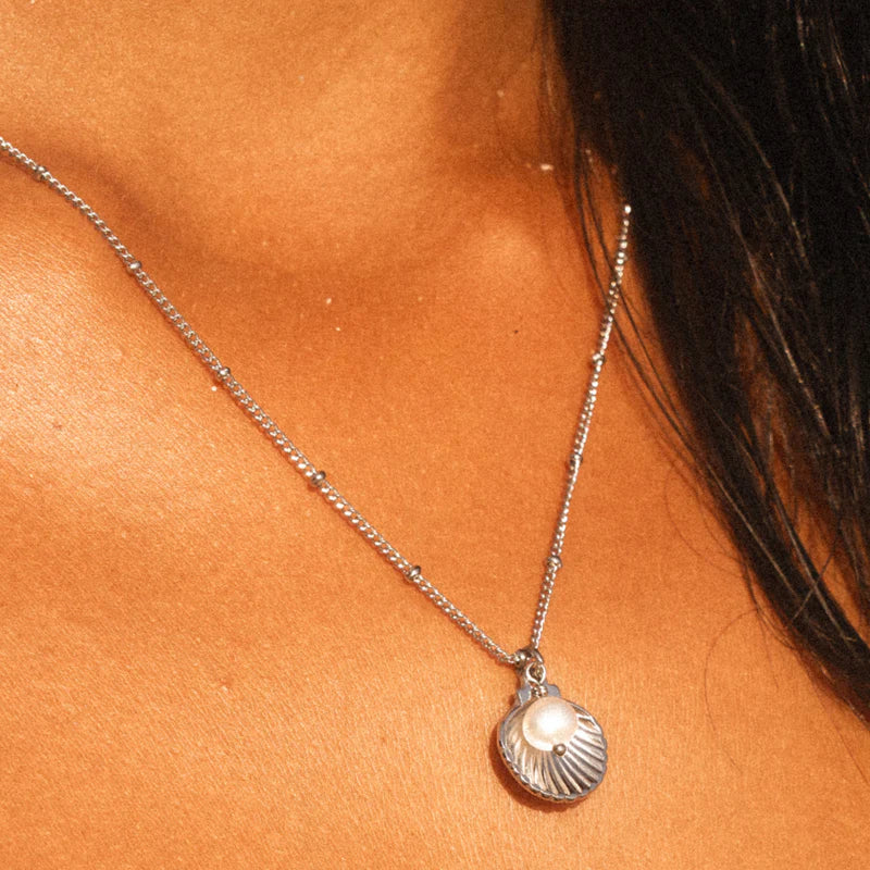 Seashell & Pearl Necklace – 925 Sterling Silver